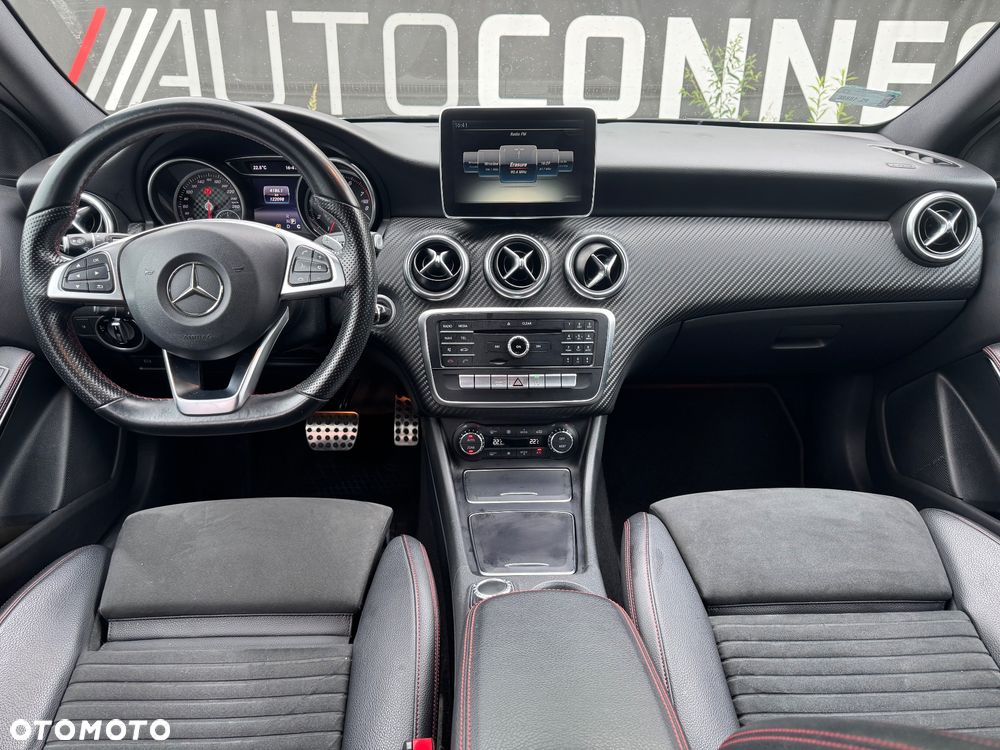 Mercedes-Benz Klasa A 180 7G-DCT AMG Line - 12