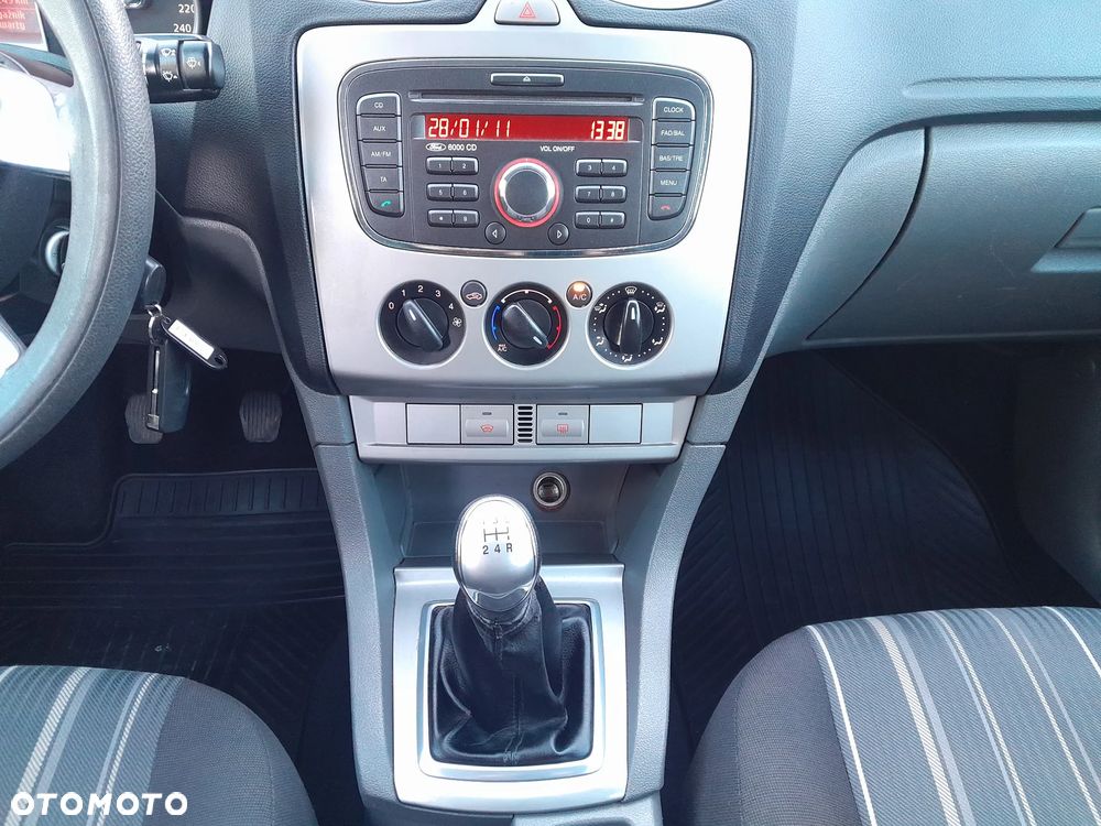 Ford Focus 1.6 TDCi Trend - 32