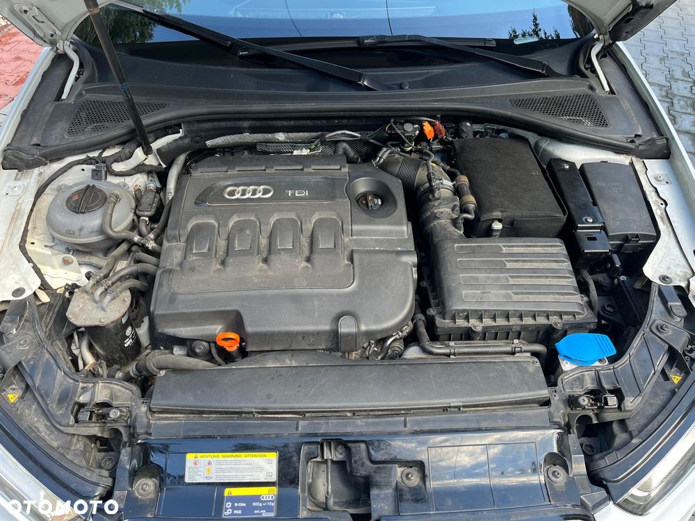 Audi A3 3-drzwiowe 2.0 TDI quattro S line Sportpaket - 40