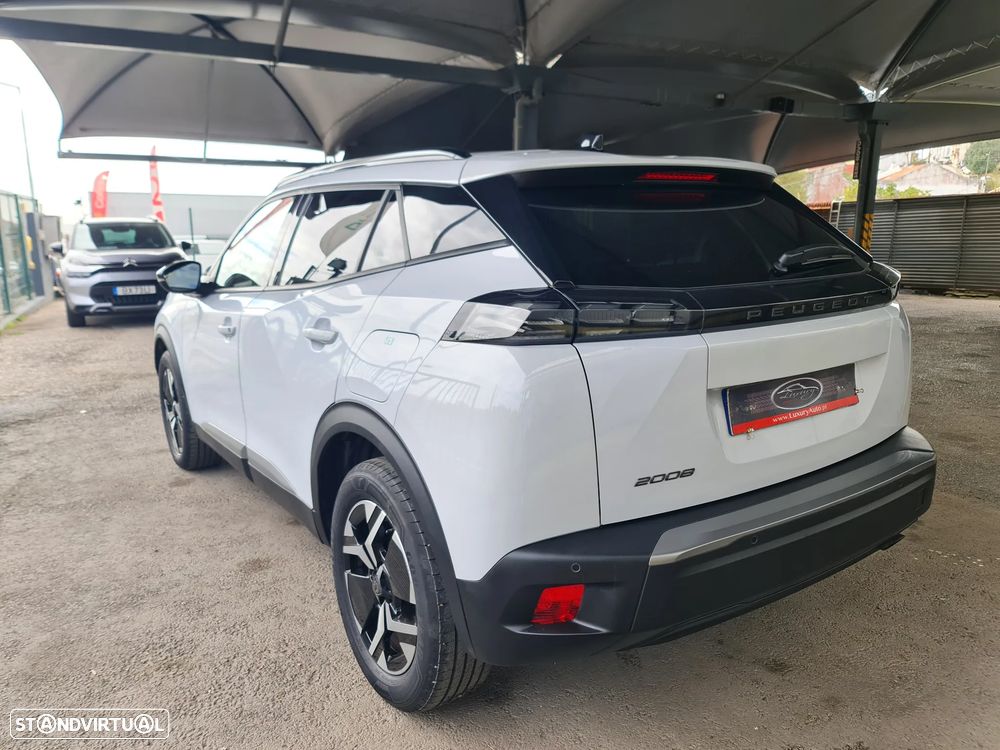 Peugeot 2008 1.2 PureTech Allure Pack — fotografia 7