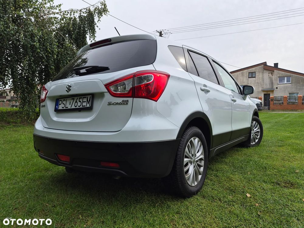 Suzuki SX4 S-Cross - 9