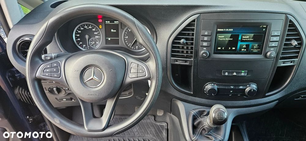 Mercedes-Benz Vito - 23