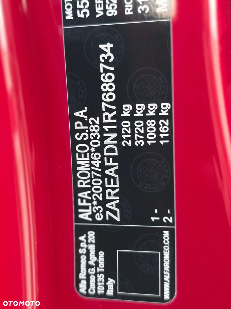 Alfa Romeo Giulia 2.0 Turbo Tributo Italiano Q4 - 36