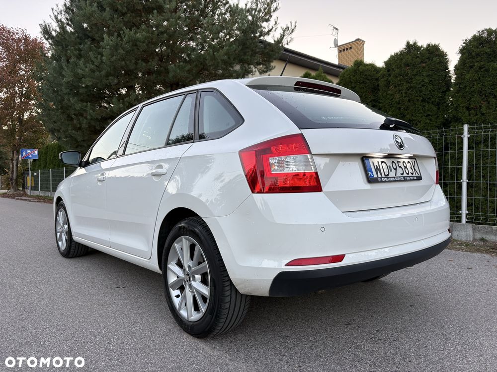 Skoda Rapid 2016 photo 5