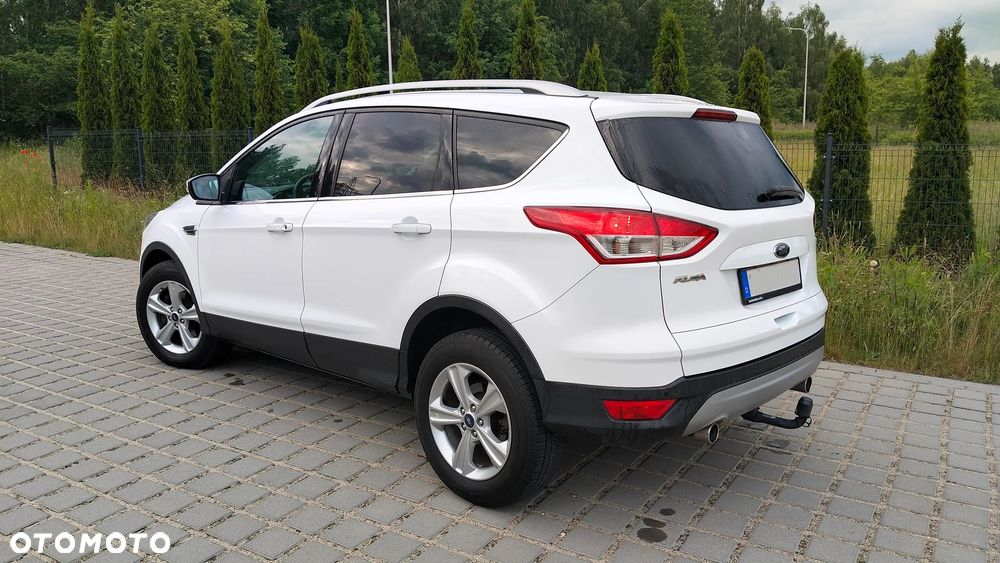 Ford Kuga 2.0 TDCi 4x4 Titanium - 4