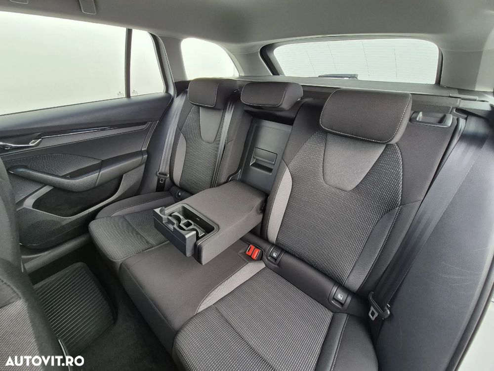 Skoda Octavia Combi 2.0 TDI Ambition - 11