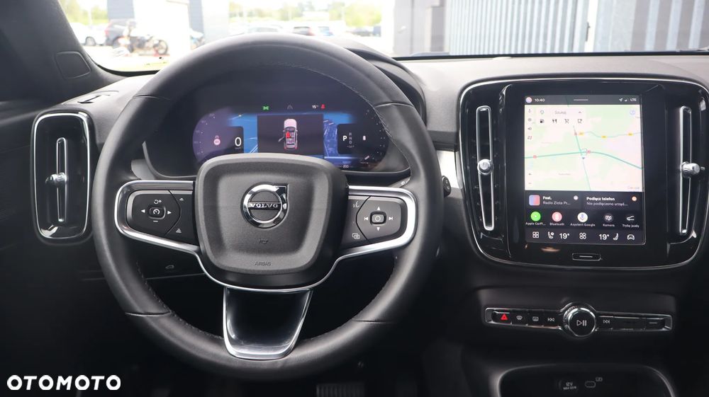 Volvo XC 40 B3 Core - 11