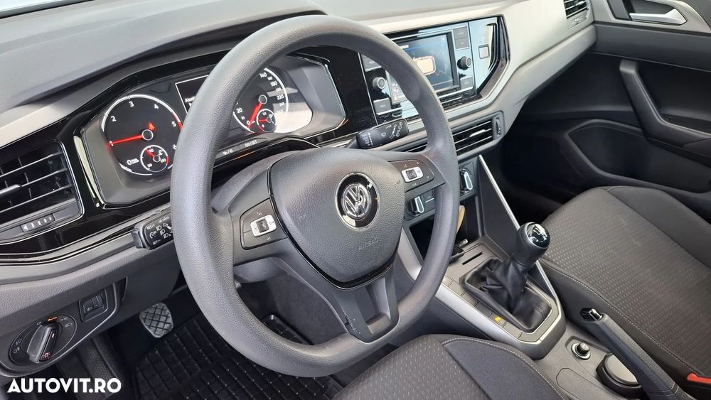 Volkswagen Polo 1.6 TDI Comfortline - 18
