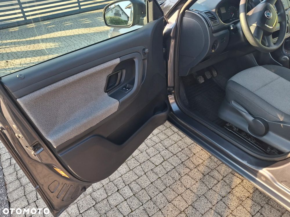 Skoda Fabia 1.2 TSI Family - 17
