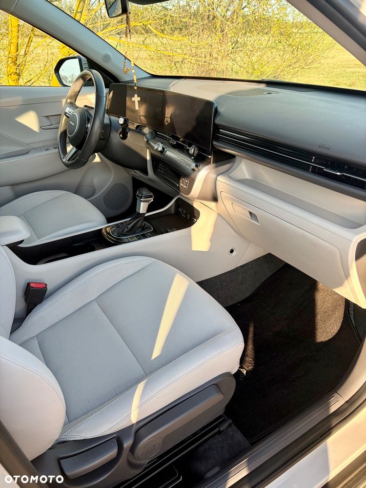 Hyundai Kona - 2