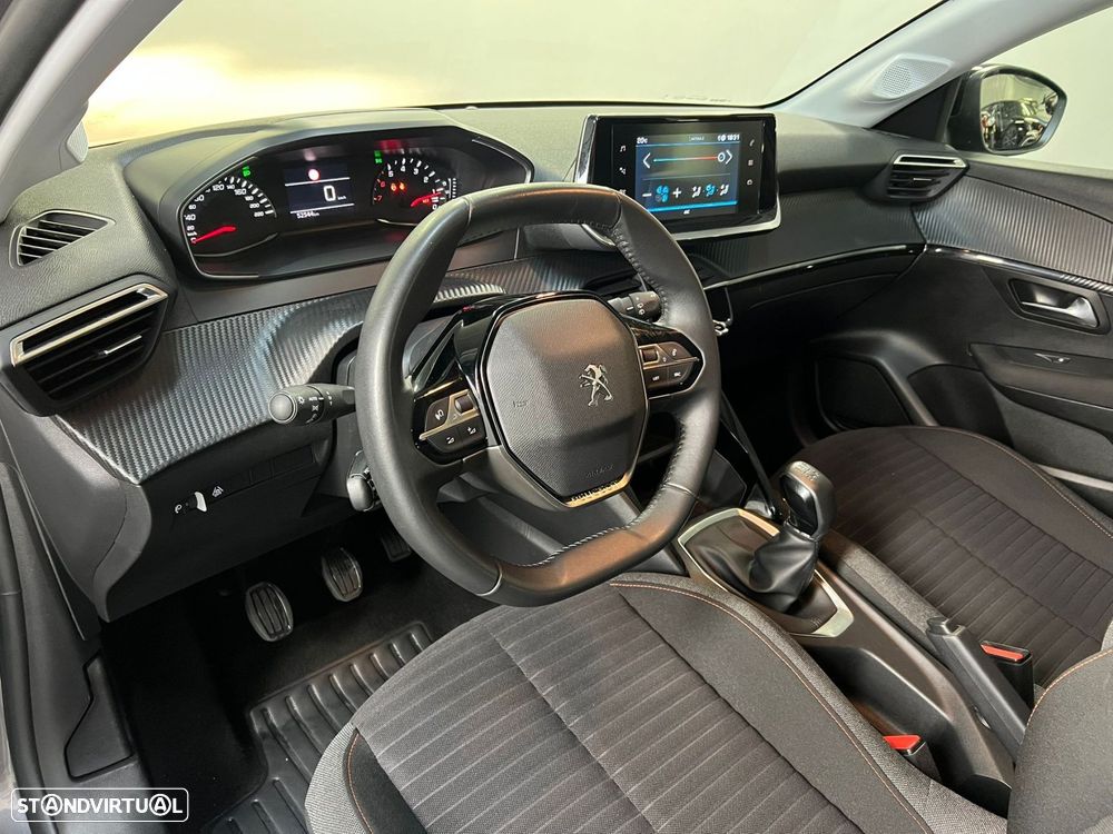 Peugeot 208 1.2 PureTech SE Style - 5