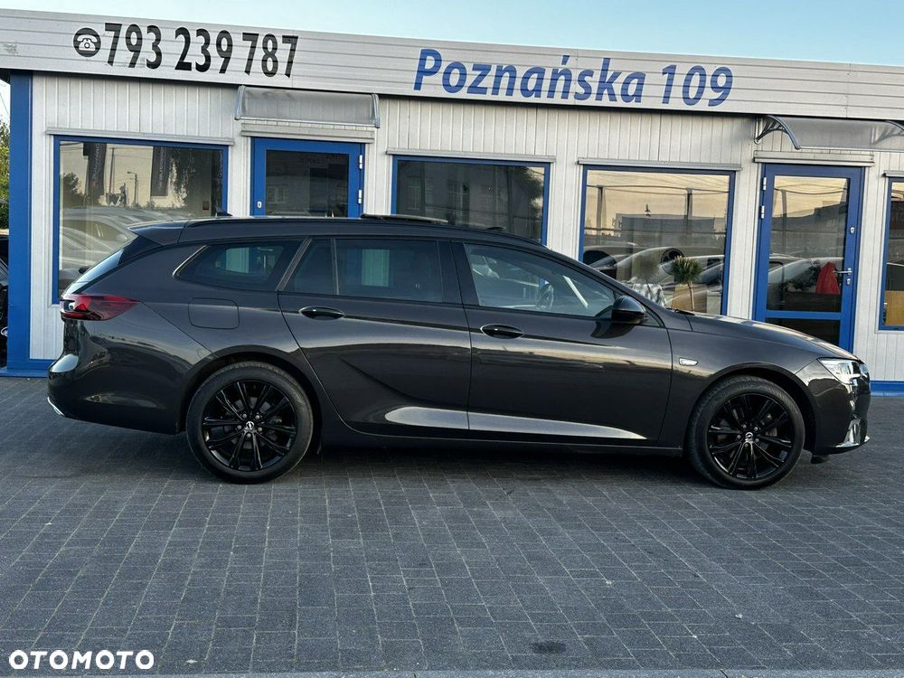 Opel Insignia - 28