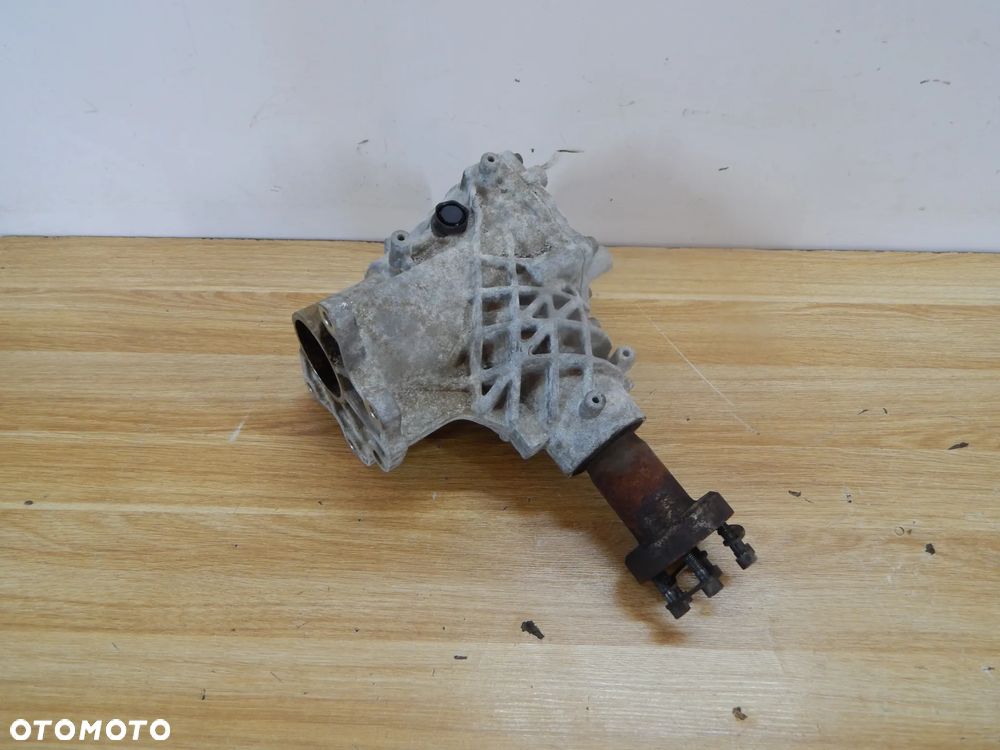 Reduktor przekładnia kątowa 2.4 D5 VOLVO XC60 xc70 08-17 31437651 Łuków części - 1