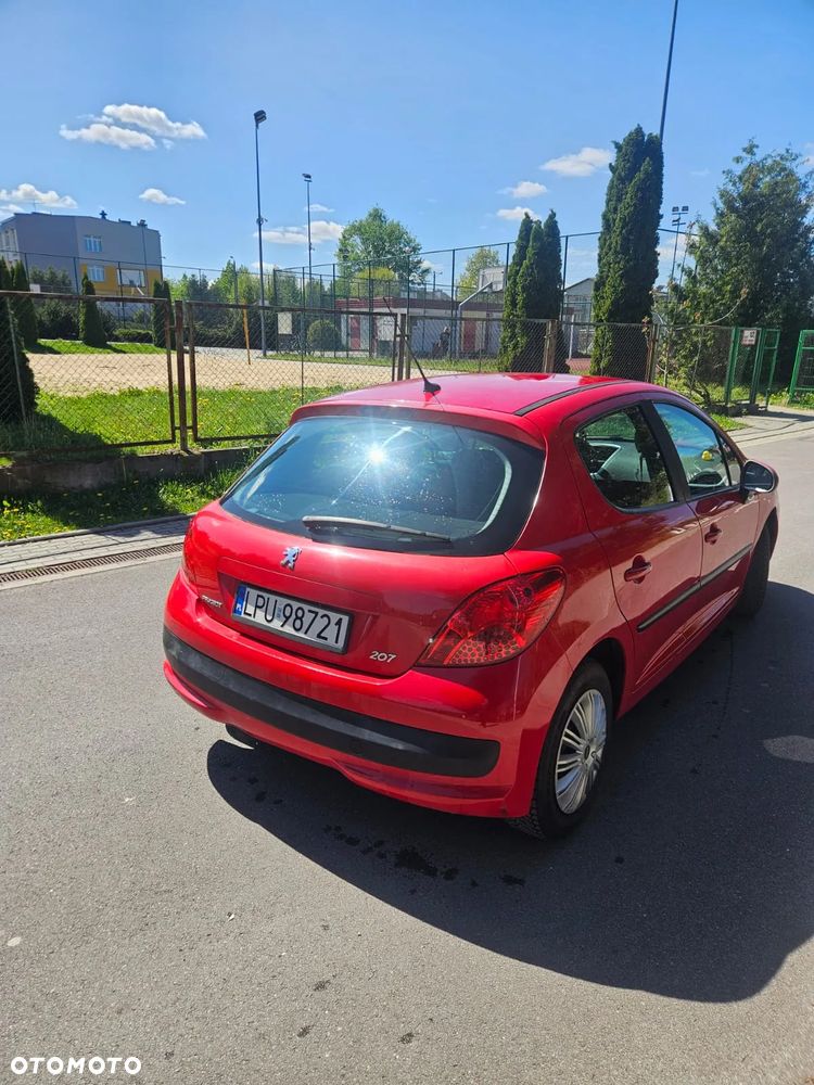 Peugeot 207 1.4 16V Trendy - 4