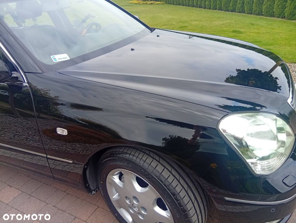 Lexus LS - 3