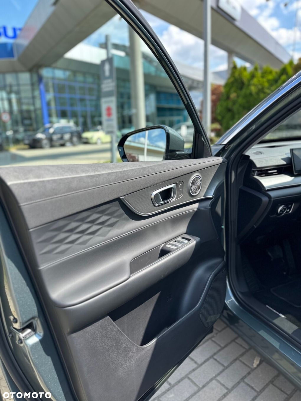 Chery Tiggo 8 - 12