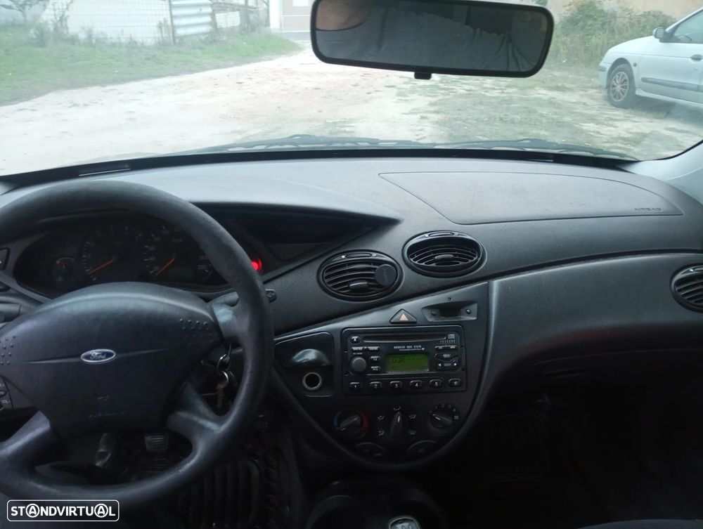 Ford Focus SW 1.8 TDdi Comfort - 5