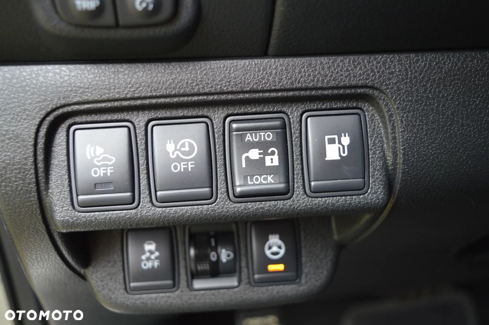 Nissan Leaf 24 kWh (mit Batterie) Visia + - 20