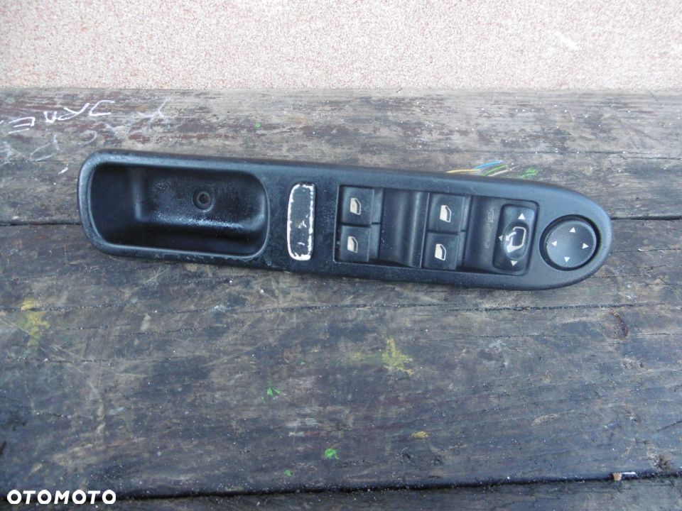 Panel przełącznik szyb Peugeot 307 53269700/1 - 1