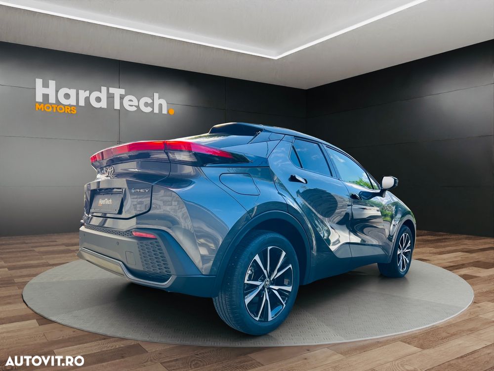 Toyota C-HR 2.0 PHEV 223 CP 4x2 CVT Dynamic - 6