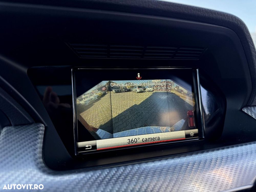 Mercedes-Benz GLK - 12