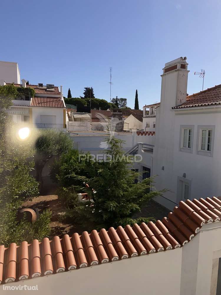 Apartamento T3, com Loja no centro de Vila Viçosa - Grande imagem: 4/32