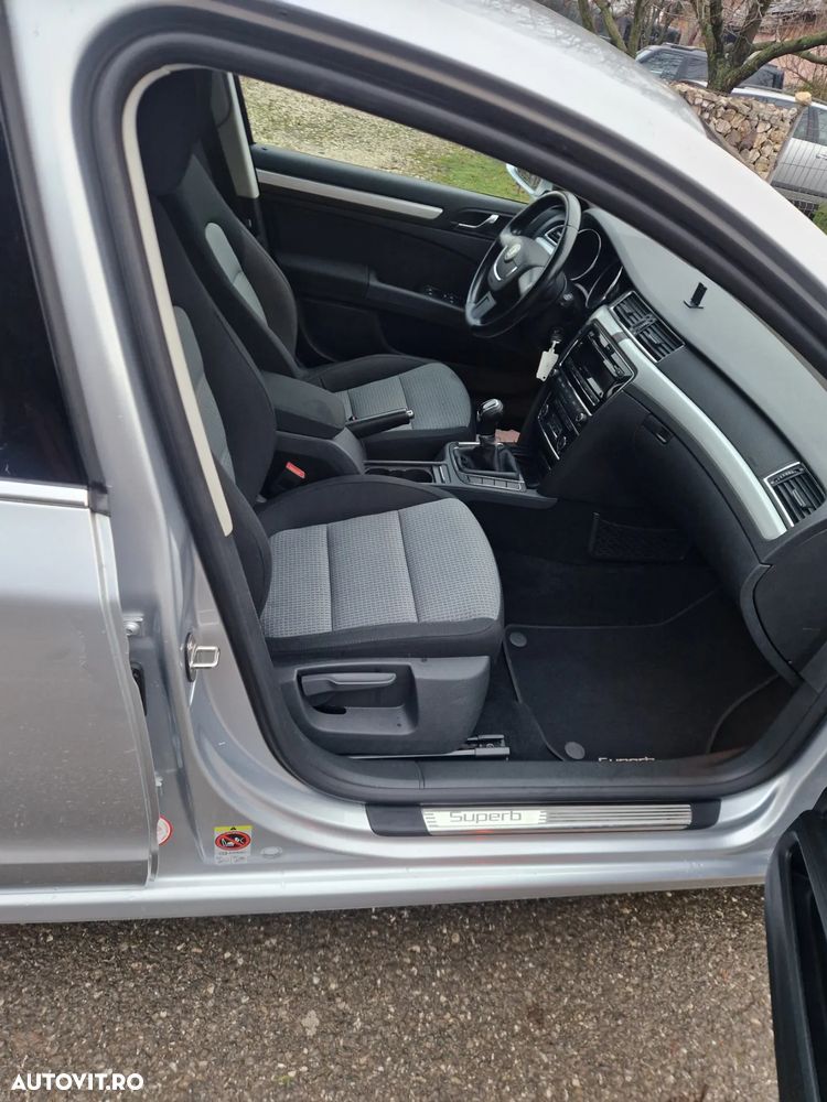 Skoda Superb 1.4 TSI Comfort - 22