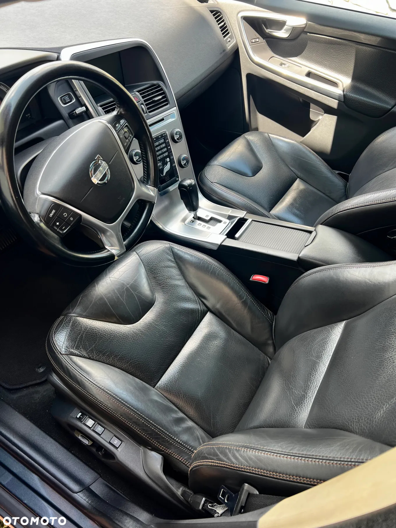 Volvo XC 60 - 8