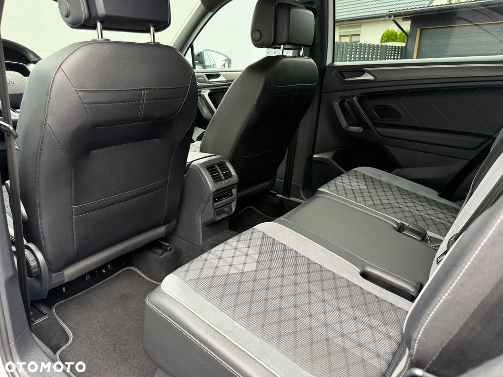 Volkswagen Tiguan Allspace 2.0 TSI 4Mot R-Line DSG - 30