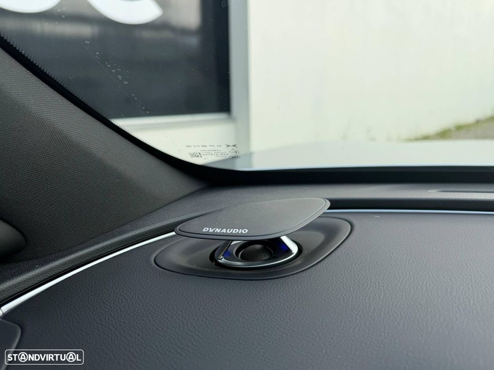 Xpeng G9 98 kWh Long Range + Pack Premium - 23