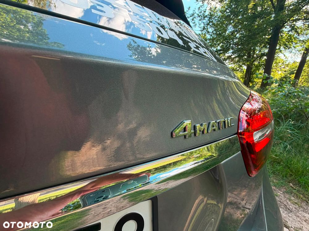 Mercedes-Benz GLA 220 d 4-Matic AMG Line - 13