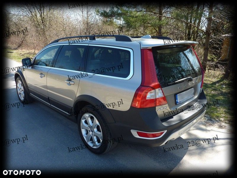 VOLVO V70 XC70 2007 LOTKA SPOILER NA KLAPĘ PODKŁAD - 7