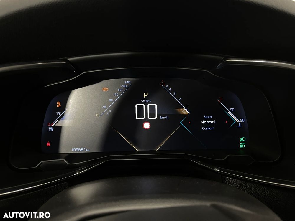 DS Automobiles DS 7 Crossback 1.6 PureTech 180 S&S EAT8 RIVOLI - 32