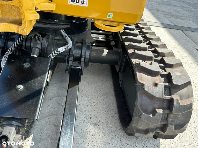 Caterpillar 301.8 - 11