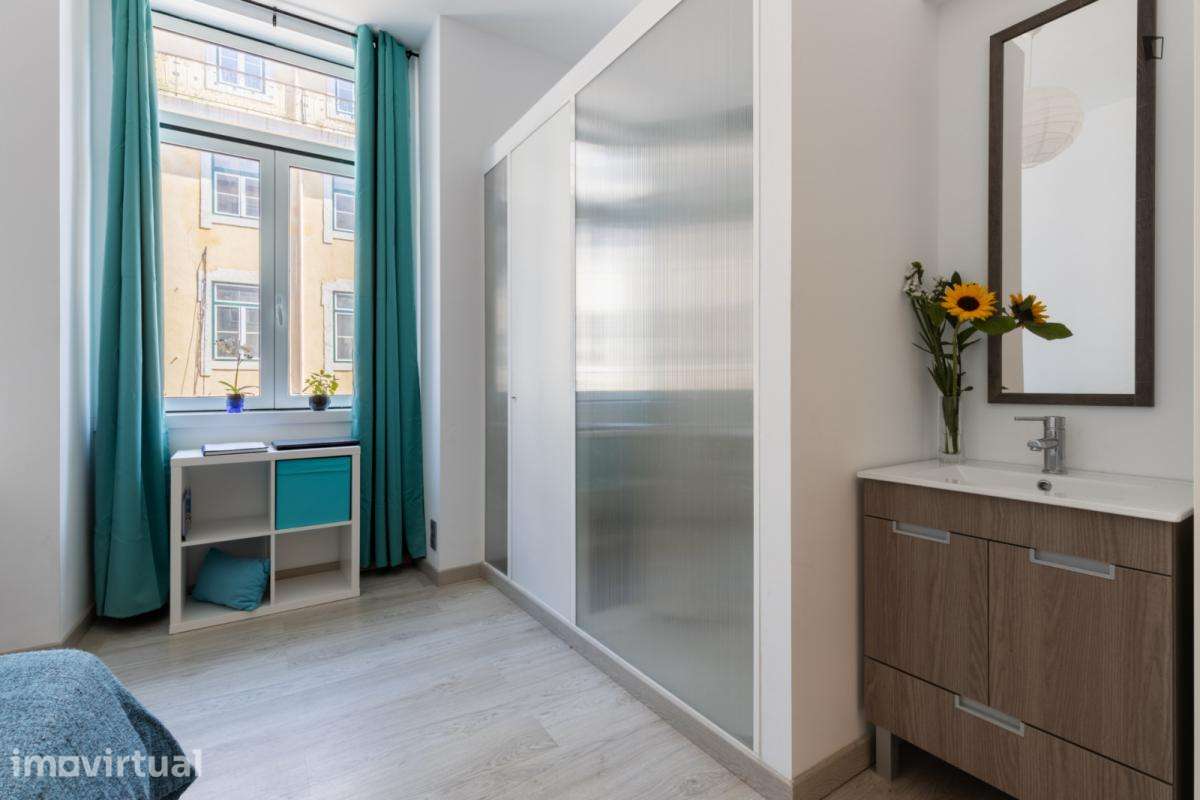 Quarto - localizado em Baixa Lisbon - Grande imagem: 3/16