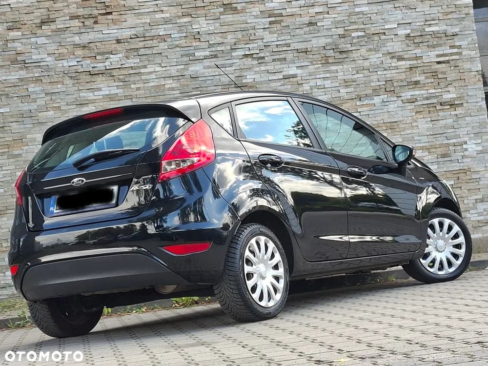 Ford Fiesta 1.25 Champions Edition - 14