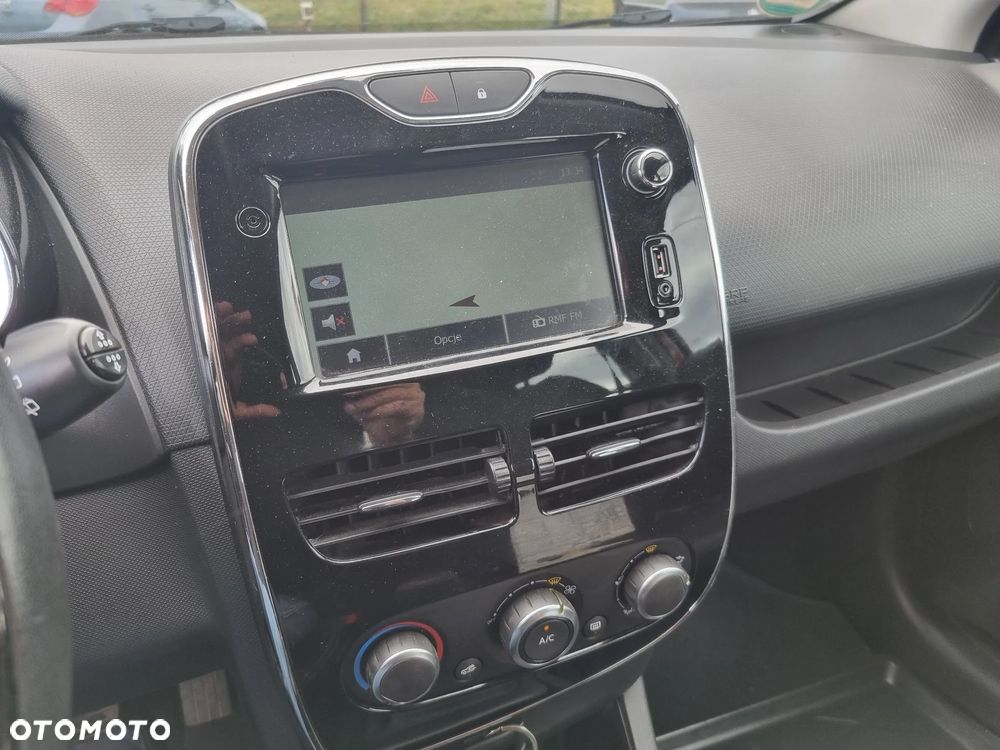 Renault Clio (Energy) dCi 90 Bose Edition - 6