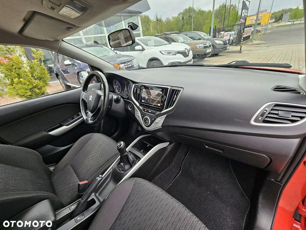 Suzuki Baleno 1.2 Premium - 23