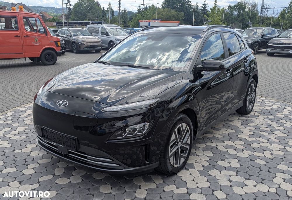 HYUNDAI Kona 2023 — imagine 3