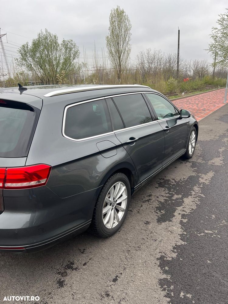 Volkswagen Passat Variant 2.0 TDI DSG (BlueMotion Technology) Comfortline - 4