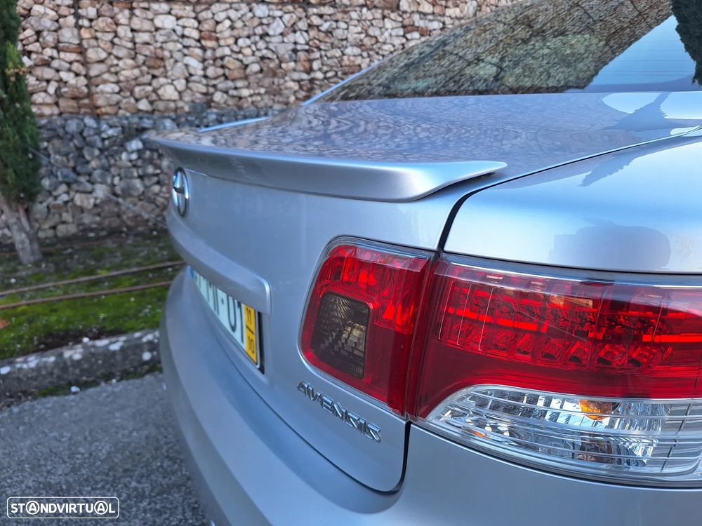 Toyota Avensis SD 2.0 D-4D Exclusive +Pele+GPS - 29