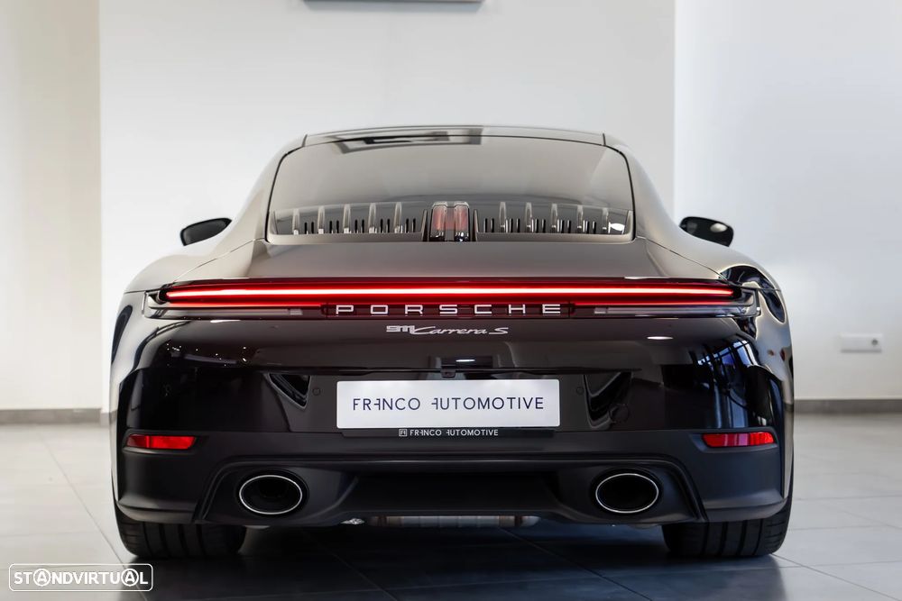 Porsche 911 (992) Carrera S - 4