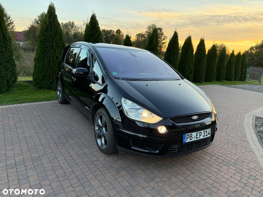 Ford S-Max