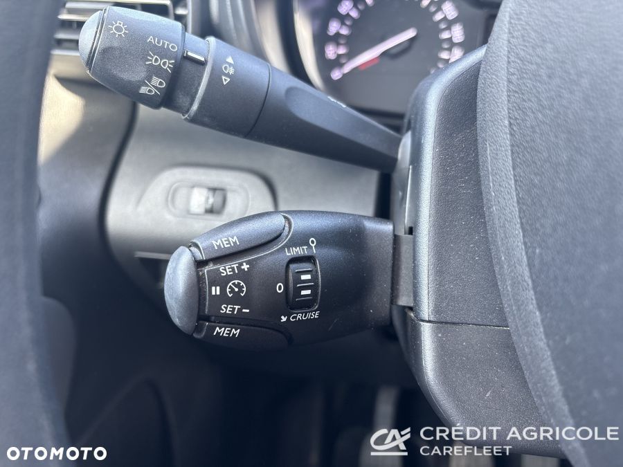 Toyota Proace City Verso 1.5 D-4D Business - 25