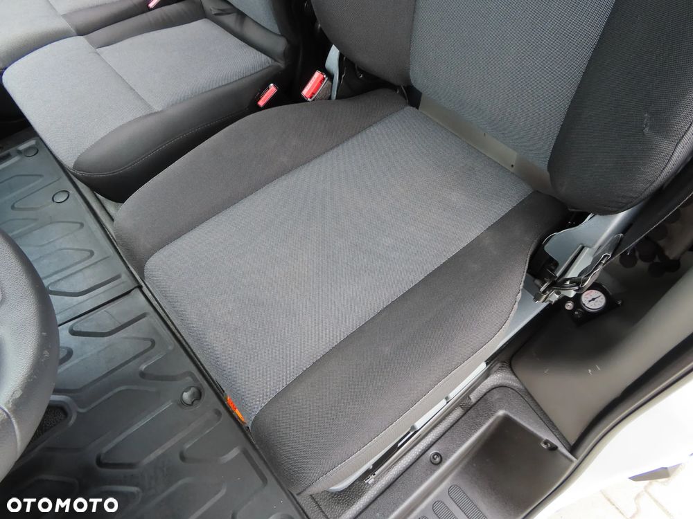 Renault Master 2.3 dCi 163 Km WZMACNIANY Chłodnia -20*C + 30*C Z Izoterma 4.20 Cm 8 Euro Palet Zasilanie V230 Funkcja Grzania Kabina Sypialniana WEBASTO Stan Jak NOWY - 33