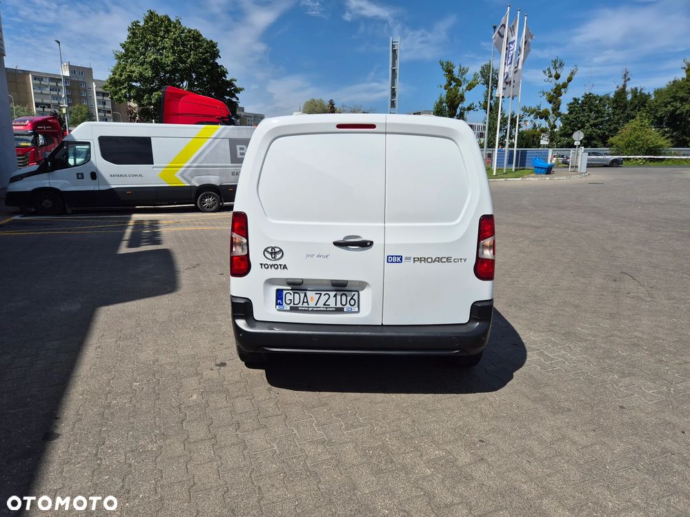 Toyota PROACE CITY L1H1 - 9