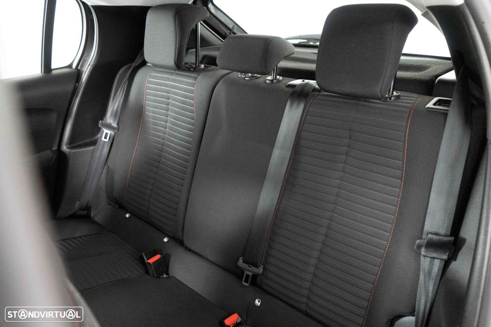Peugeot 208 1.2 PureTech Active Pack - 10