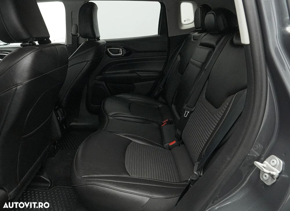 Jeep Compass 1.3 T-GDI I4 Automatik Limited - 16