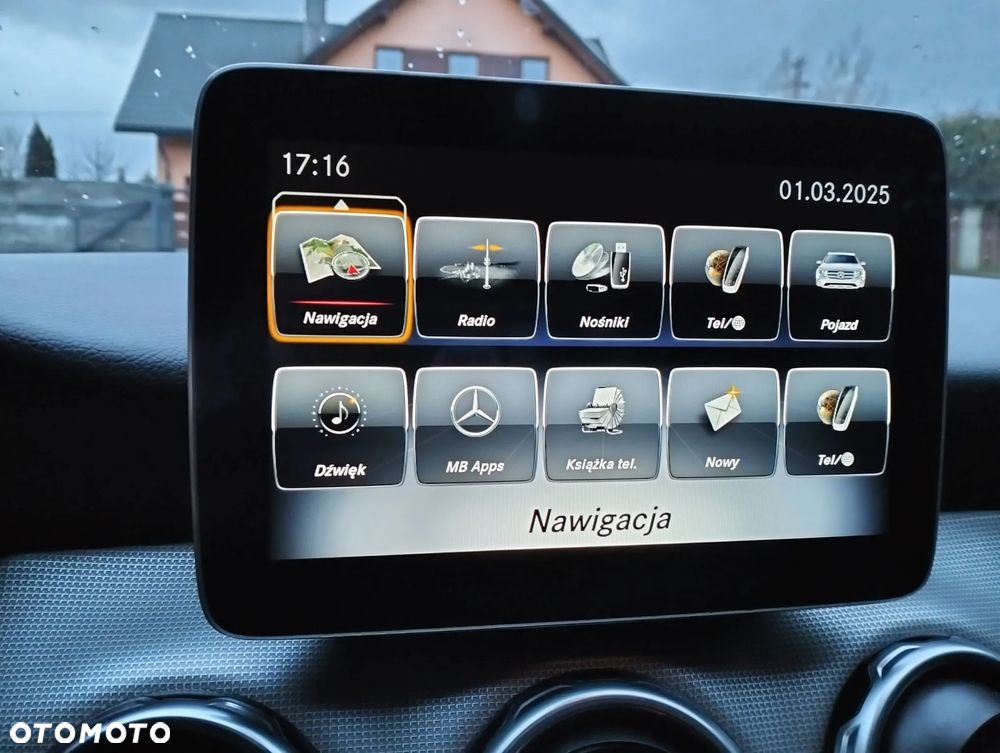 Mercedes-Benz GLA 250 4-Matic AMG Line - 19