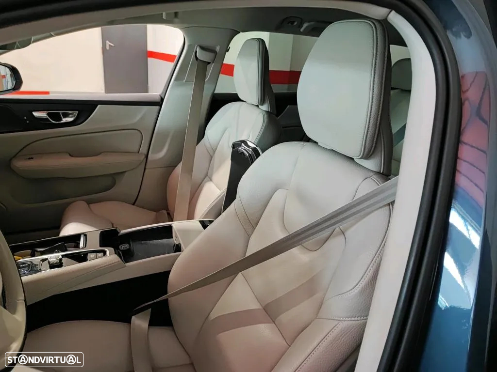 Volvo V60 2.0 T6 AWD TE Inscription - 5